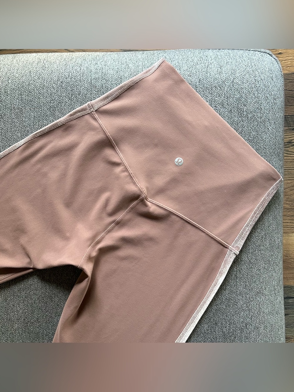 Lululemon Align Super High Waist Velvet Leggings in Spanish Oak Size 6 - Picture 8 of 8